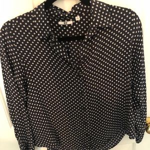 Uniqlo button down